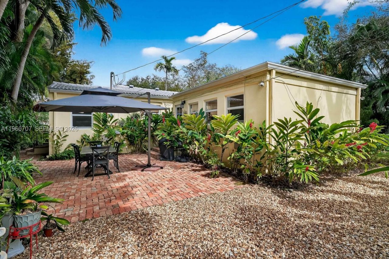 46 NE 100th St, Miami Shores, FL 33138 Photo