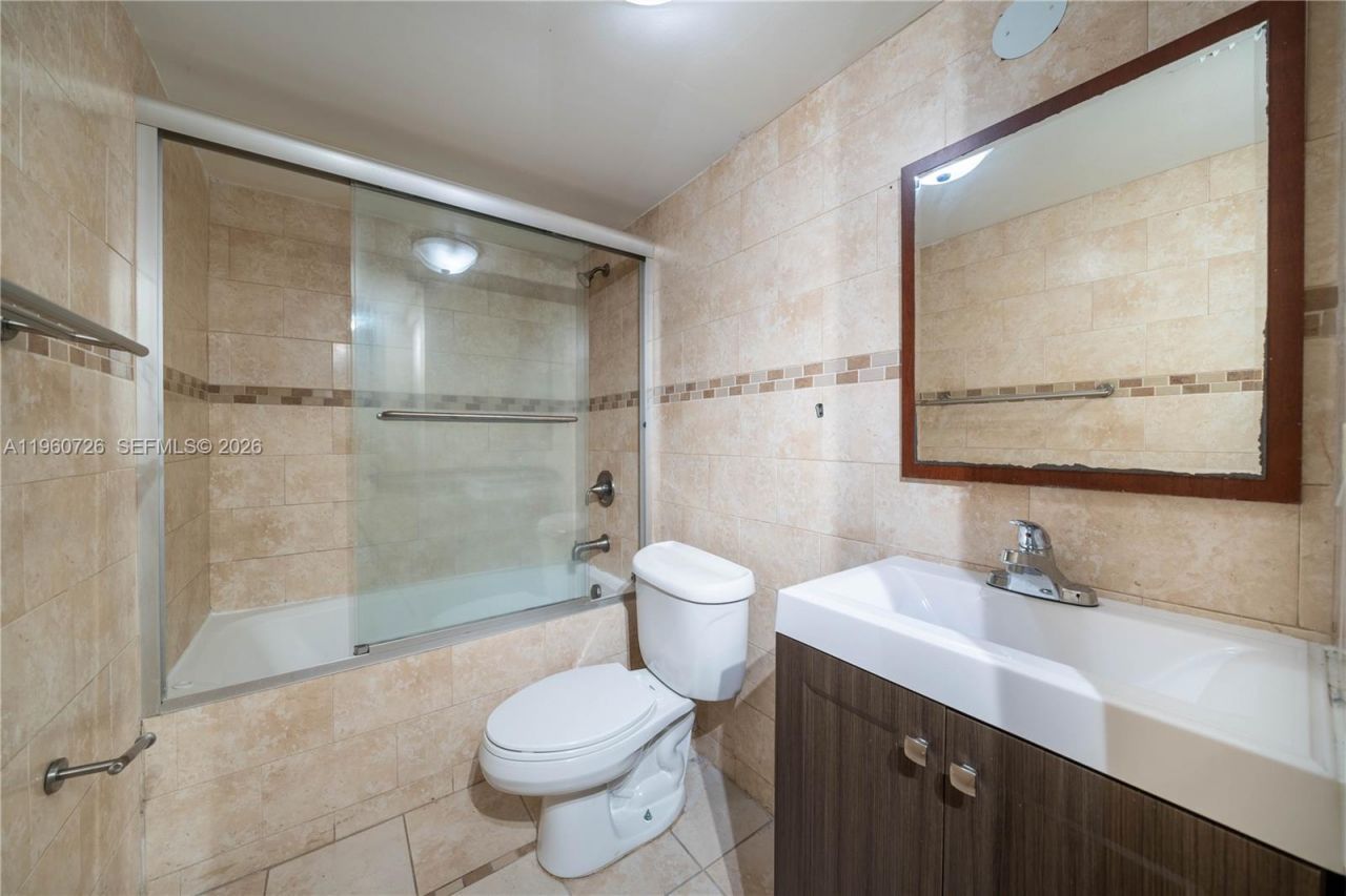 3100 Riverside Dr, Unit 210, Coral Springs, FL 33065 Photo