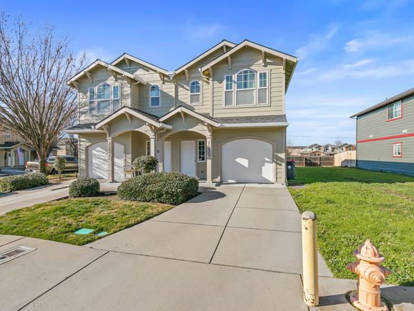 7833 Phaedra Lane, White City, OR 97503