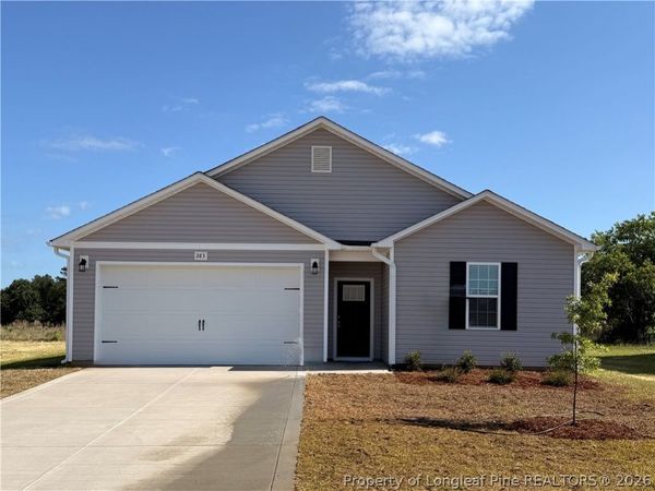 283 Crowville Street, Raeford, NC 28376