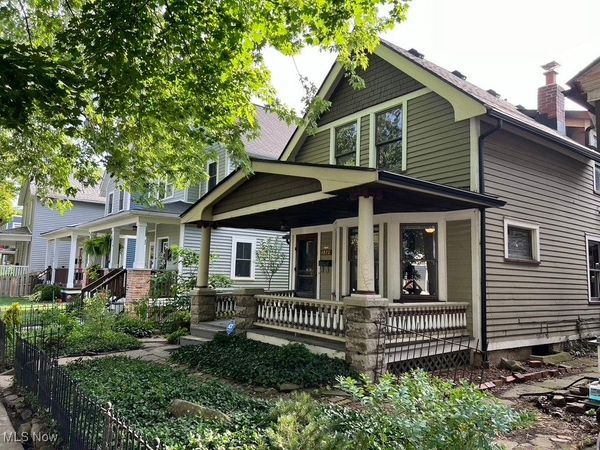 1872 W 47th Street, Cleveland, OH 44102