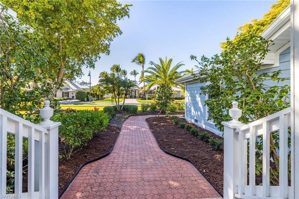 16111 Bentwood Palms Dr, Fort Myers, FL 33908 Photo