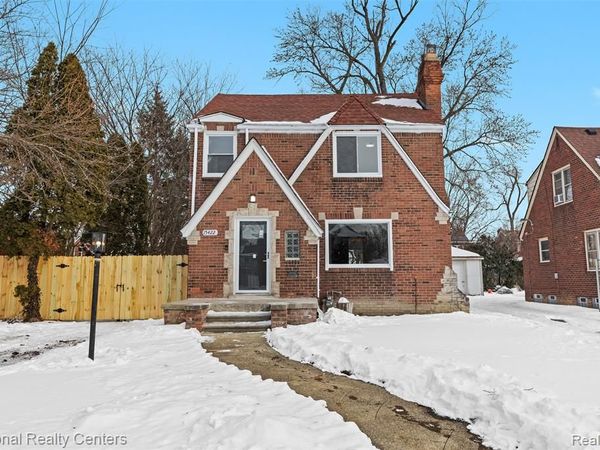 15422 Gilchrist Street, Detroit, MI 48227