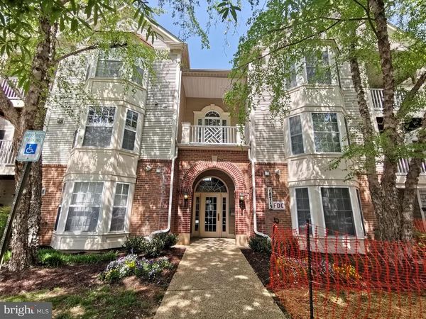 18715 SPARKLING WATER DRIVE, Unit 9-302, GERMANTOWN, MD 20874