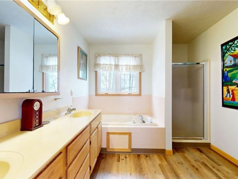 26487 Buckthorn Road, Oakwood Village, OH 44146 Photo 21