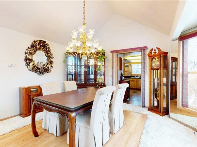 26487 Buckthorn Road, Oakwood Village, OH 44146 Photo 7