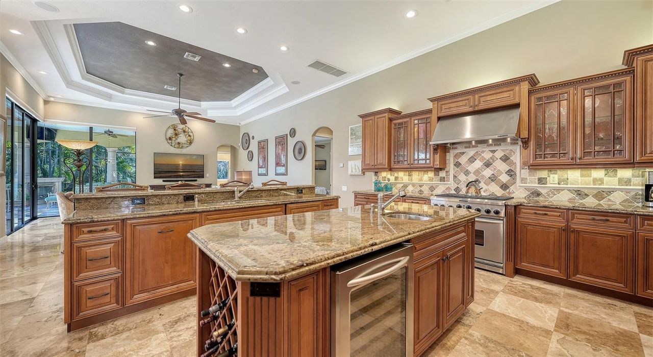 8864 Enclave Court, Sarasota, FL 34238 Photo