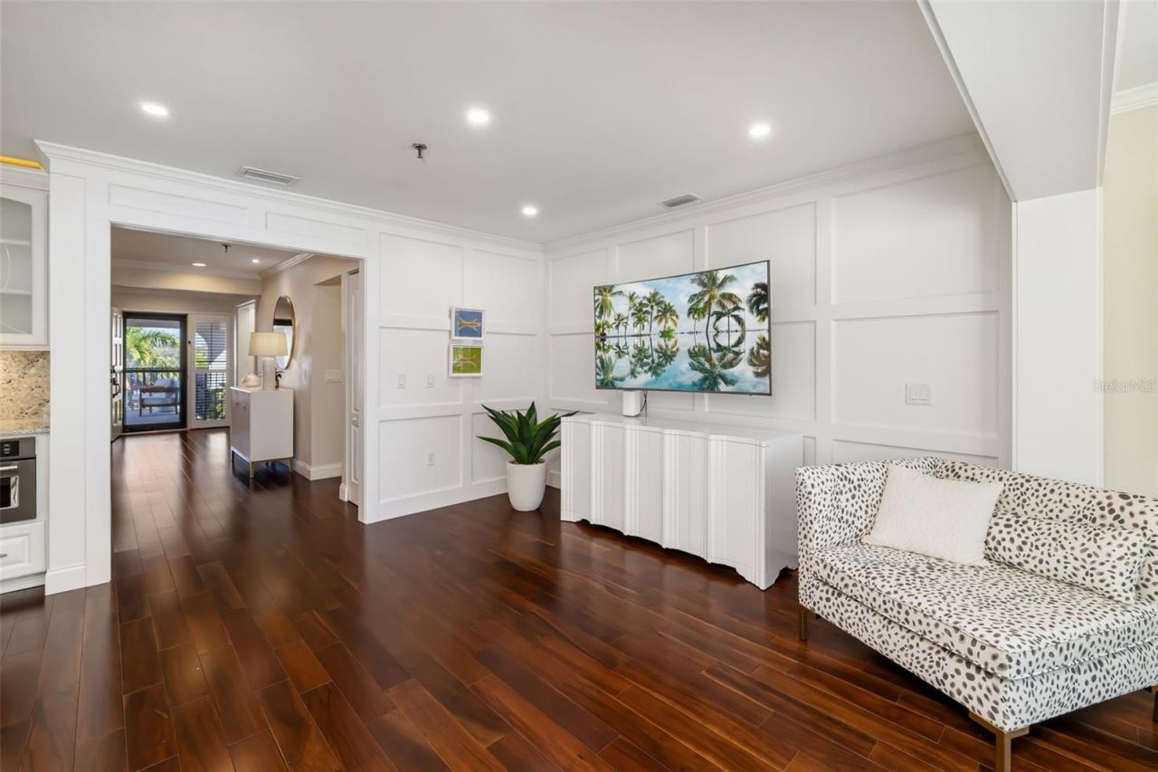 2195 Harbourside Drive, Unit 404, Longboat Key, FL 34228 Photo