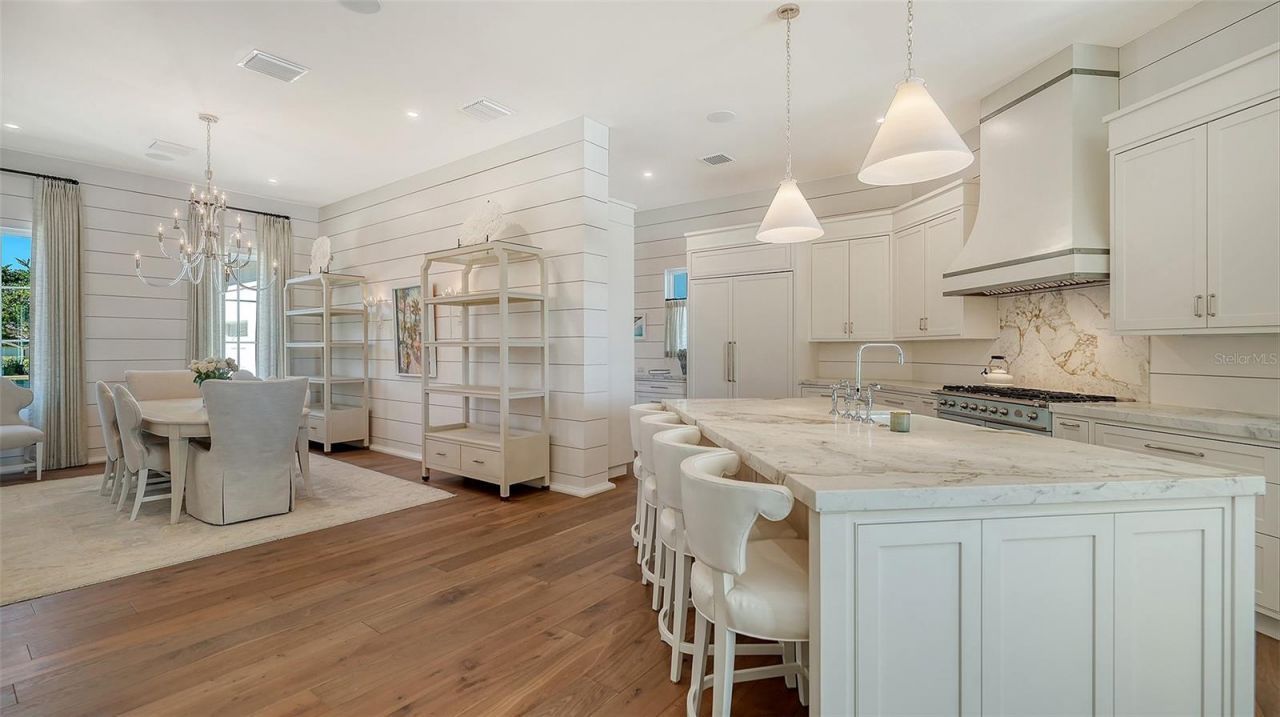 70 Lighthouse Point Drive, Longboat Key, FL 34228 Photo