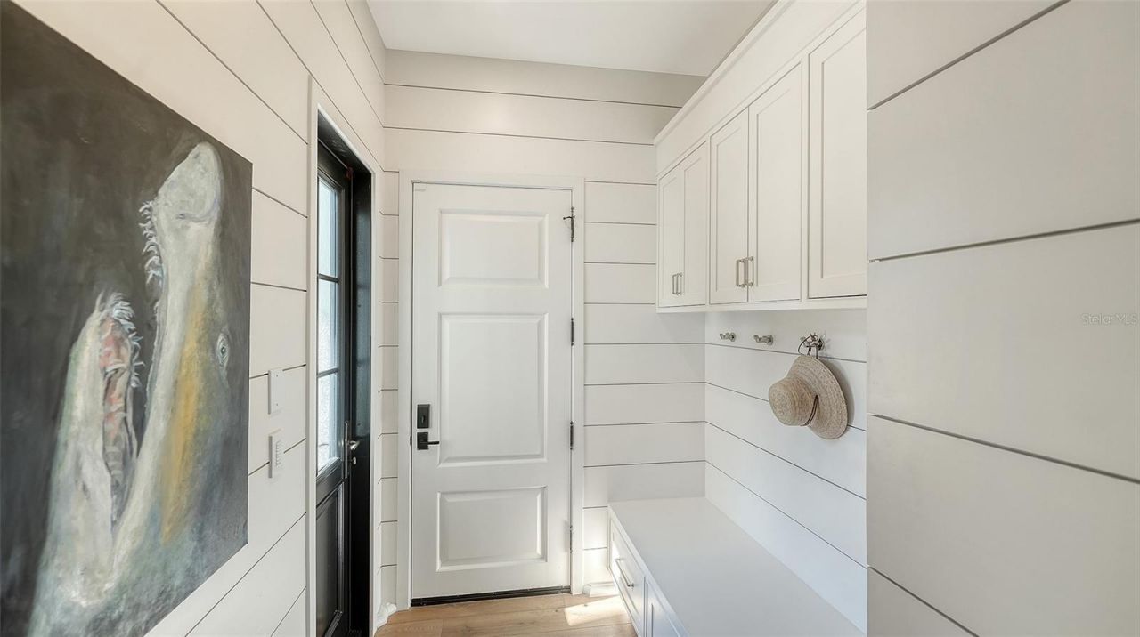 70 Lighthouse Point Drive, Longboat Key, FL 34228 Photo