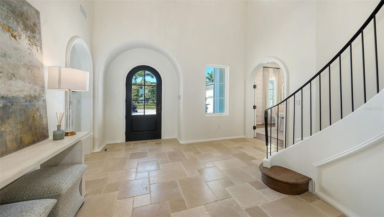 70 Lighthouse Point Drive, Longboat Key, FL 34228 Photo