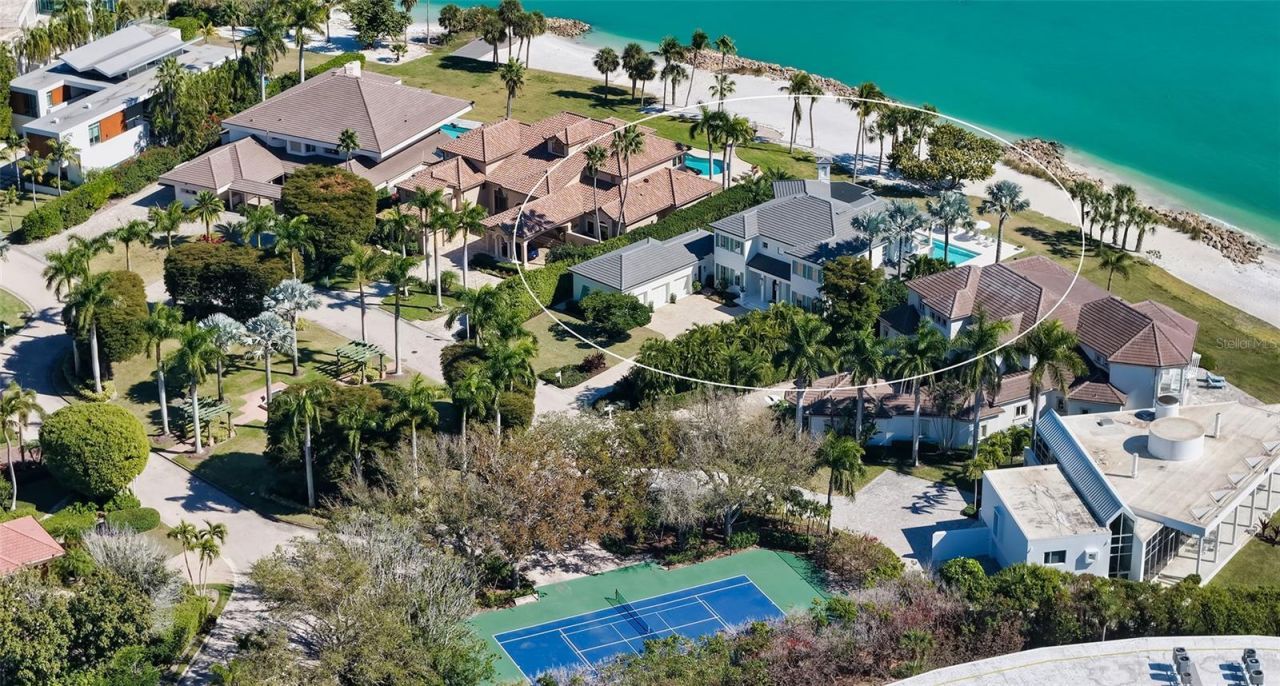 70 Lighthouse Point Drive, Longboat Key, FL 34228 Photo