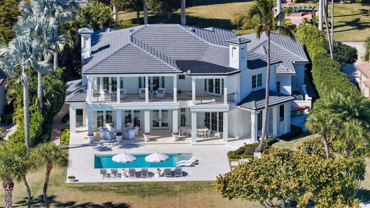 70 Lighthouse Point Drive, Longboat Key, FL 34228 Photo