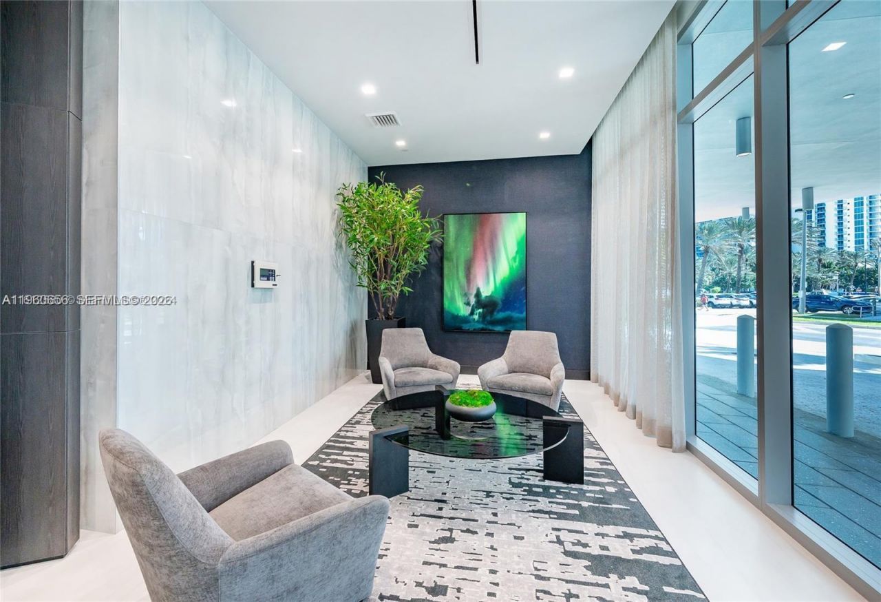 17550 Collins Ave, Unit 505, Sunny Isles Beach, FL 33160 Photo