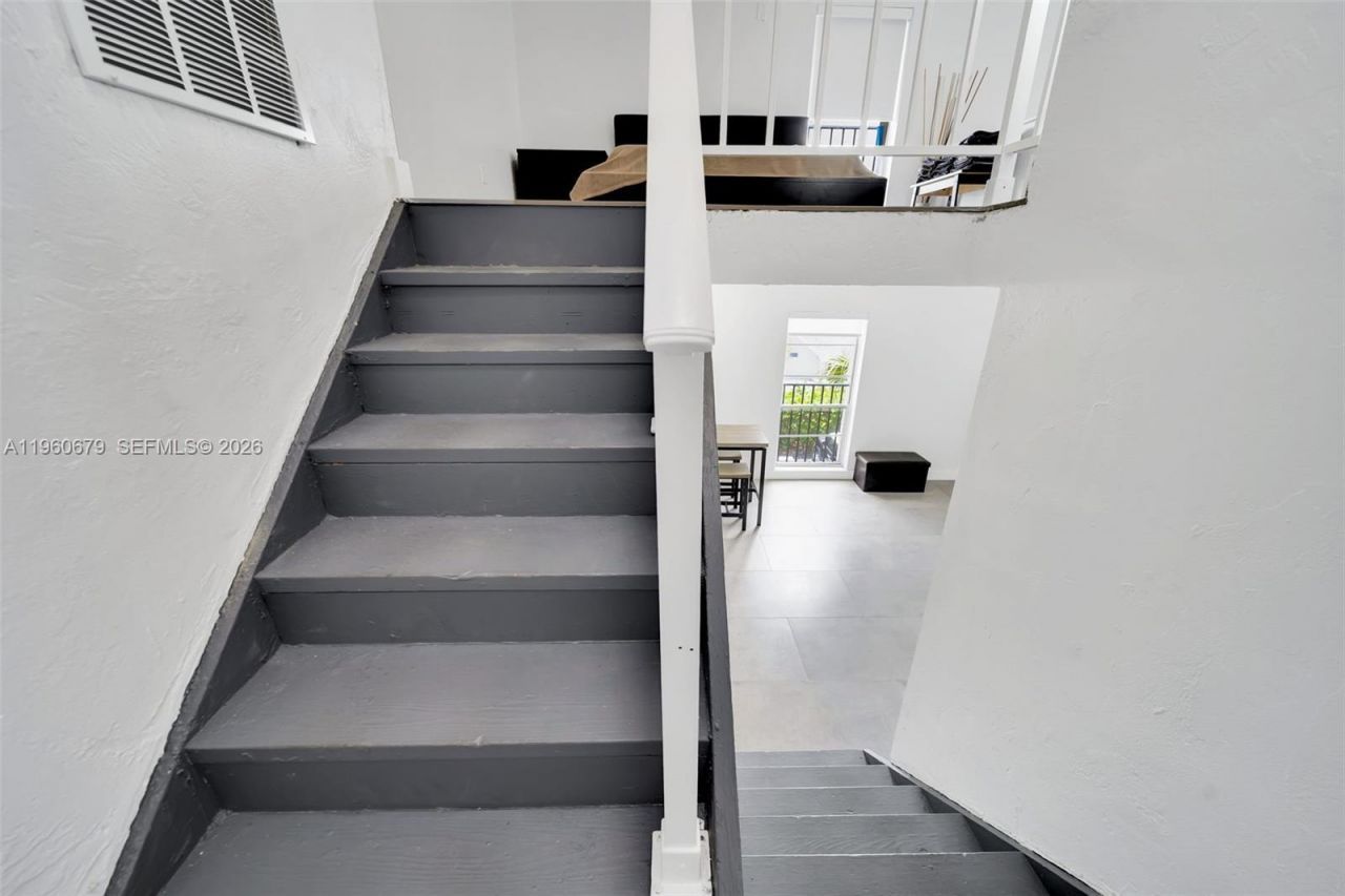 6900 N Kendall Dr, Unit A303, Pinecrest, FL 33156 Photo