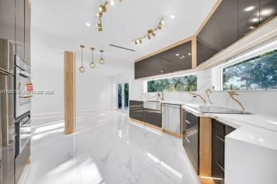 6042 SW 159 Ct , Miami, FL 33193 Photo