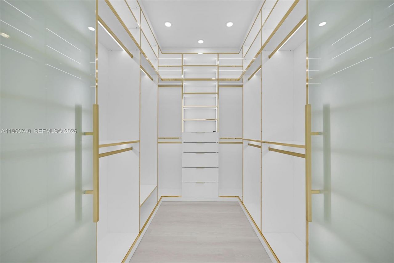 6042 SW 159 Ct , Miami, FL 33193 Photo