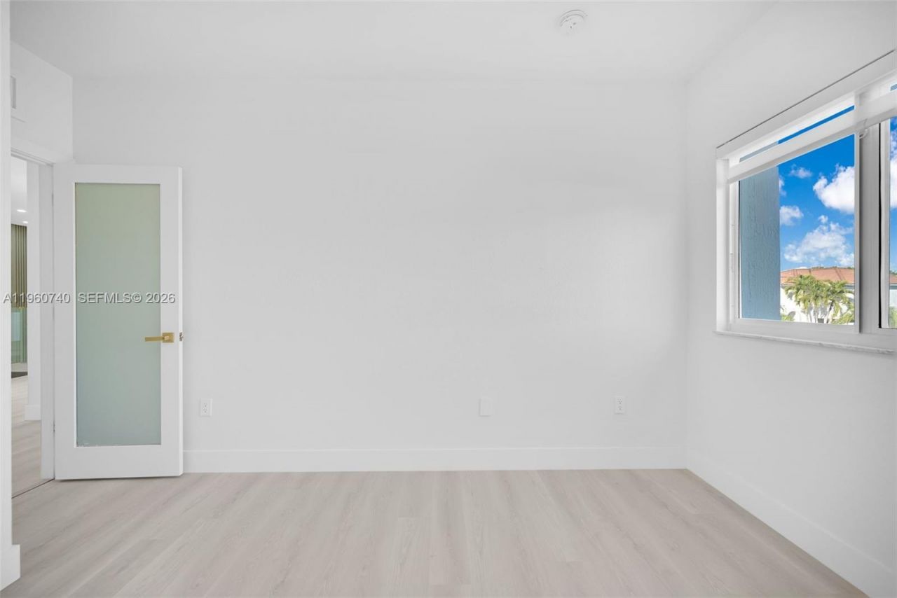 6042 SW 159 Ct , Miami, FL 33193 Photo