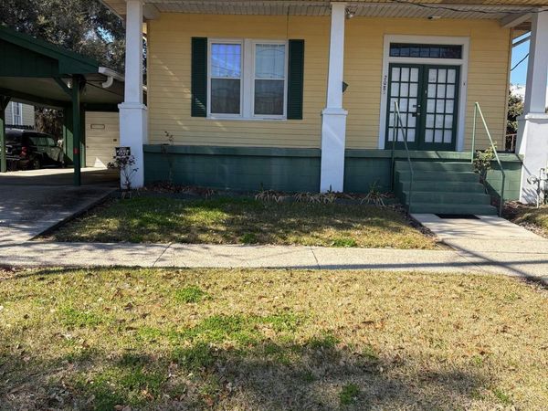 208 St Patrick St, Donaldsonville, LA 70346