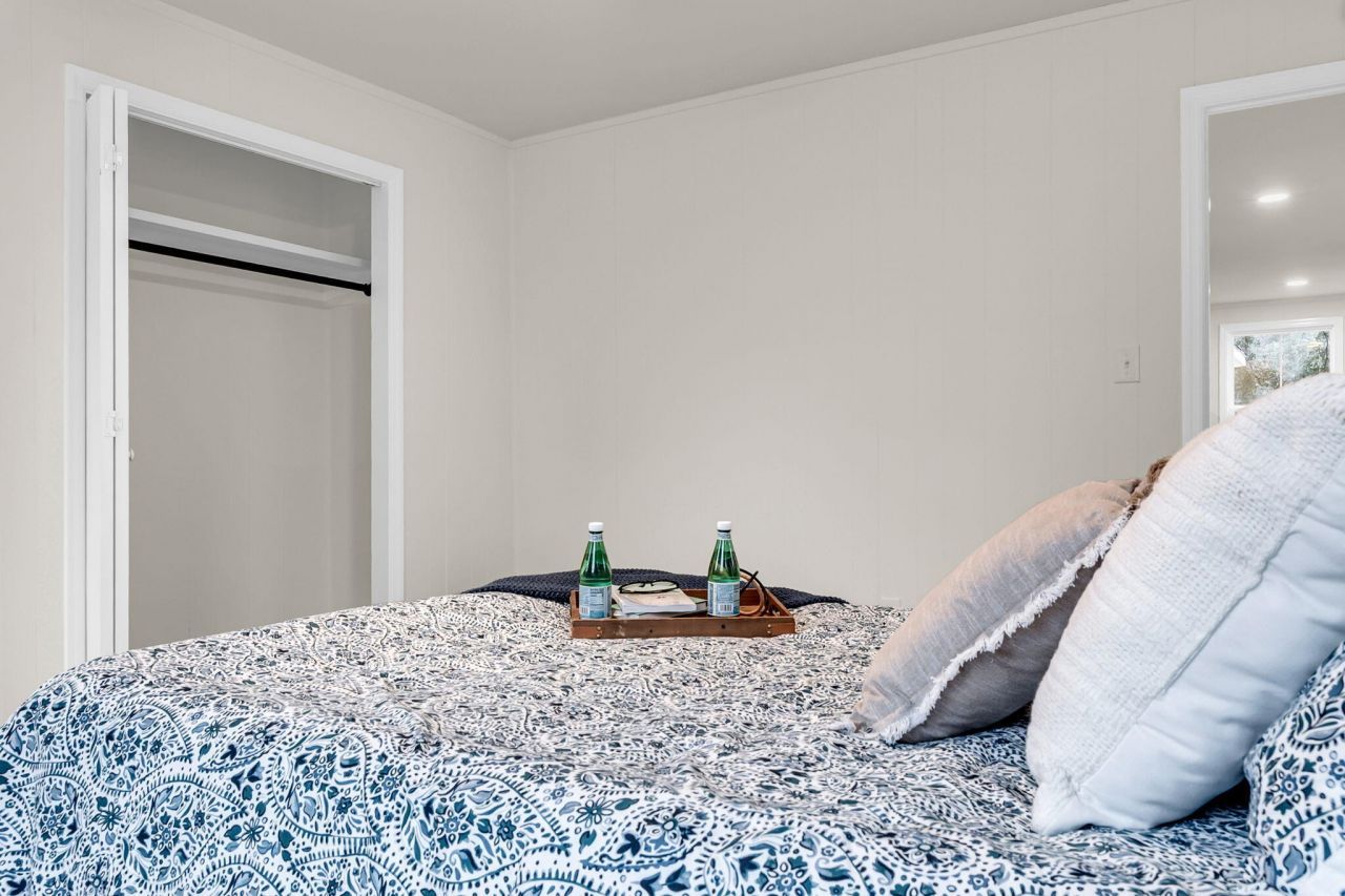 7133 Hendersonville Highway Photo 18