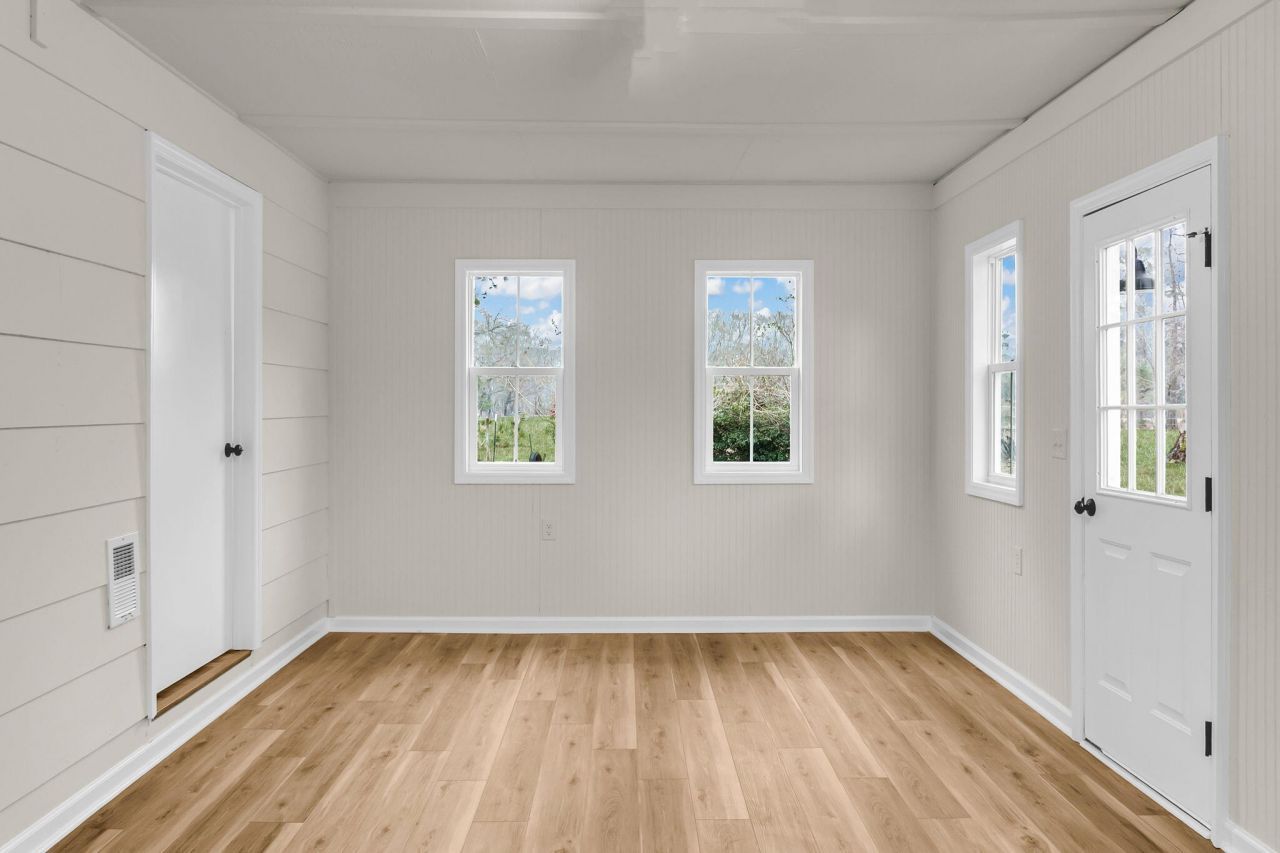 7133 Hendersonville Highway Photo 30