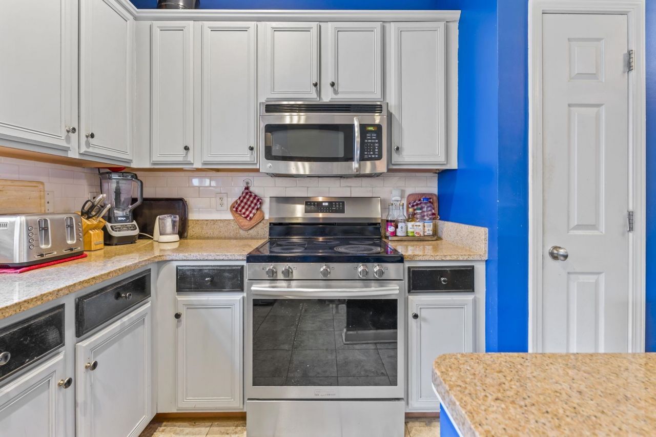 3564 Alexandria Ave. Photo 13