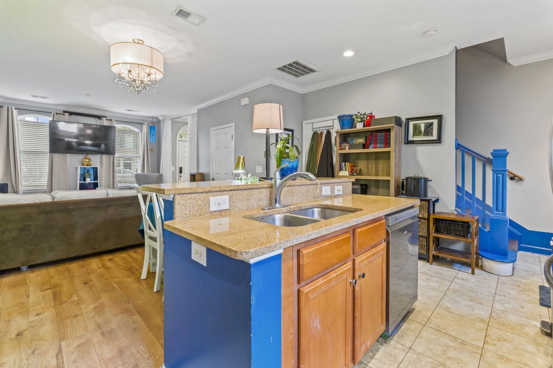 3564 Alexandria Ave. Photo 18