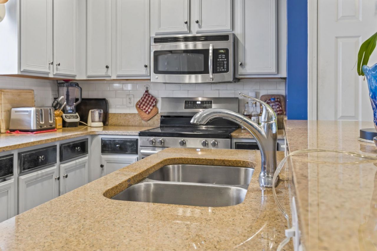 3564 Alexandria Ave. Photo 18