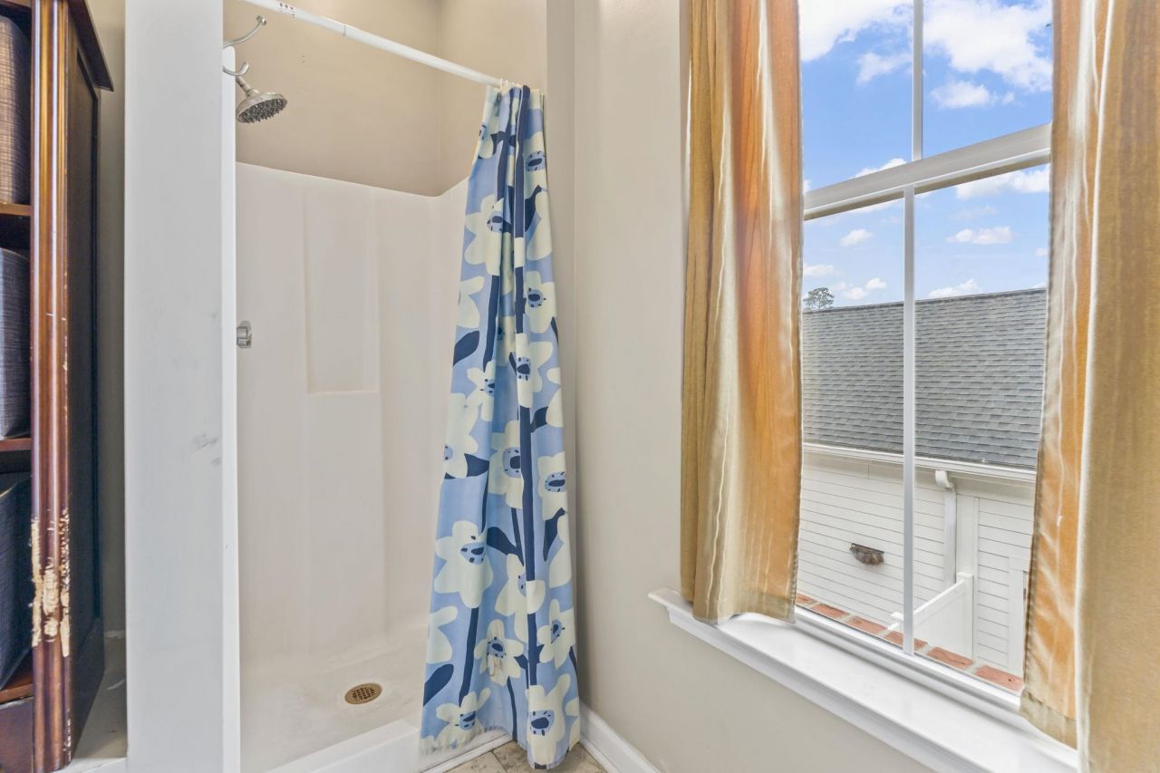 3564 Alexandria Ave. Photo 31