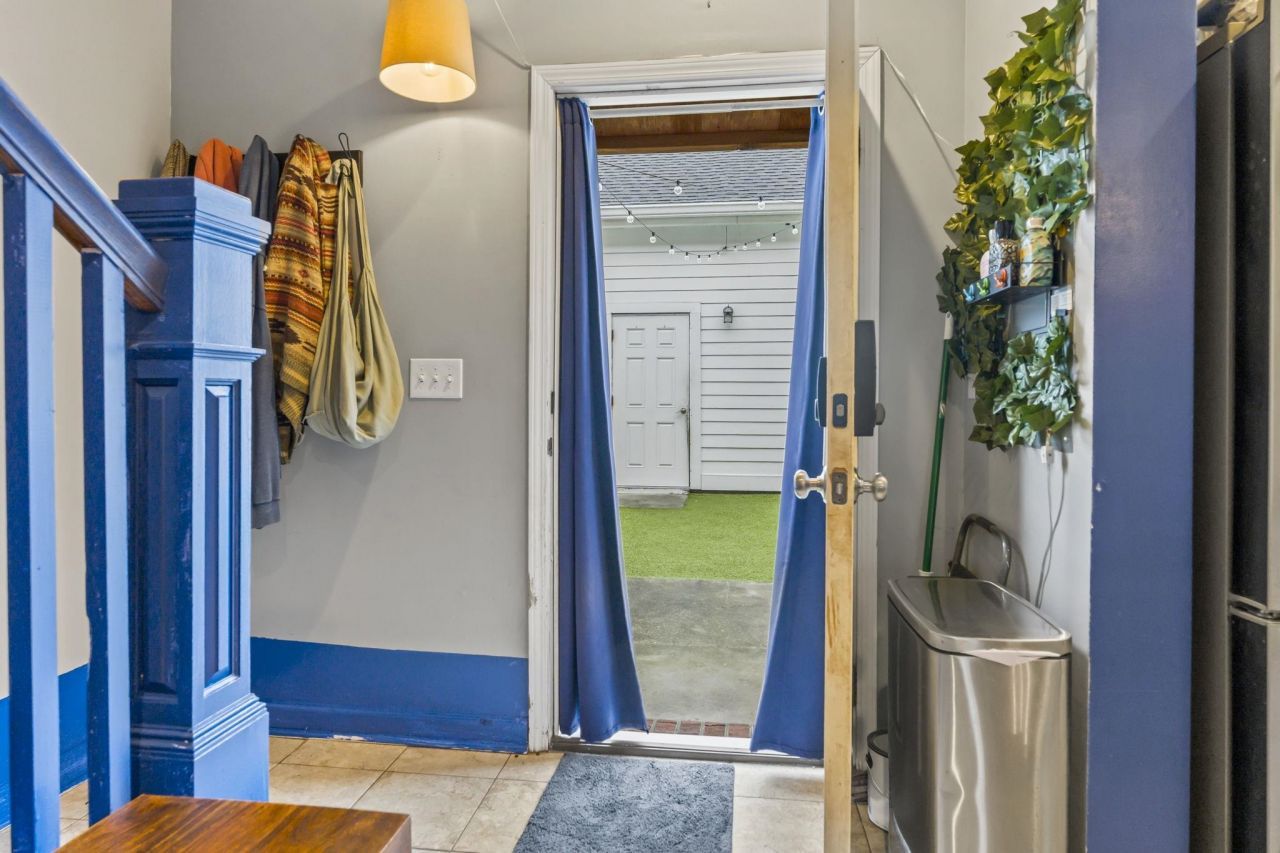 3564 Alexandria Ave. Photo 33