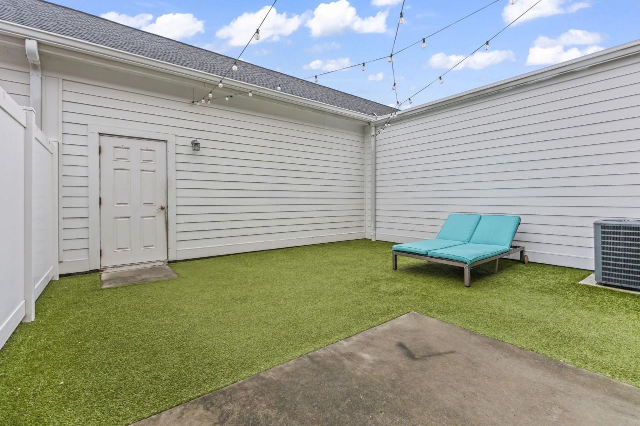 3564 Alexandria Ave. Photo 34