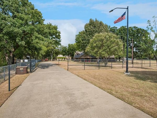 6707 US 287 Highway, Arlington, TX 76001