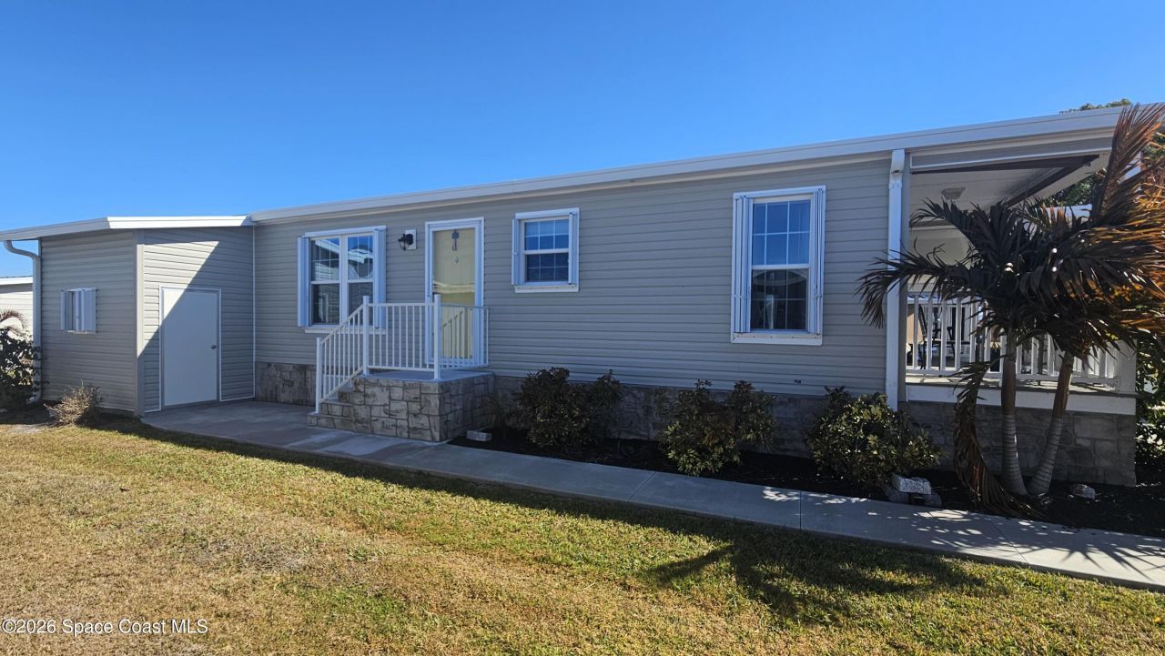 1184 Waterway Drive, Barefoot Bay, FL 32976 Photo