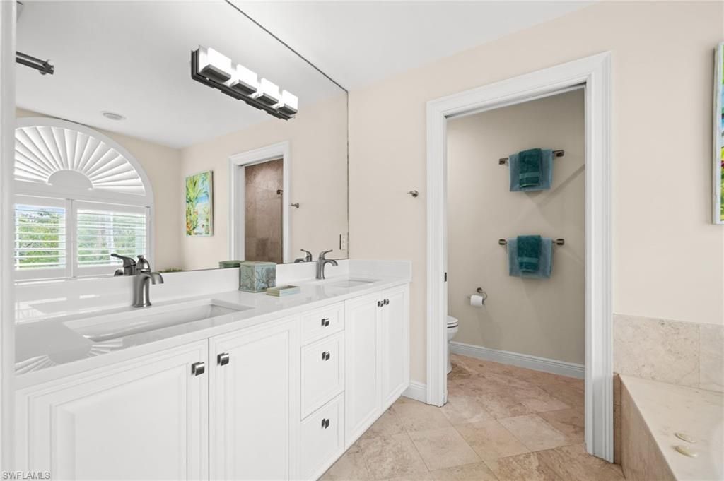 441 4th Ave S, Unit 304, Naples, FL 34102 Photo