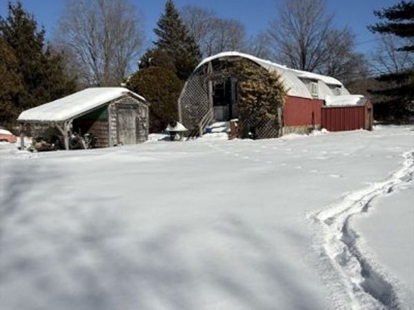 13 Maple Ave, Erving, MA 01344