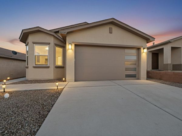 10704 Cenote Road SW, Albuquerque, NM 87121