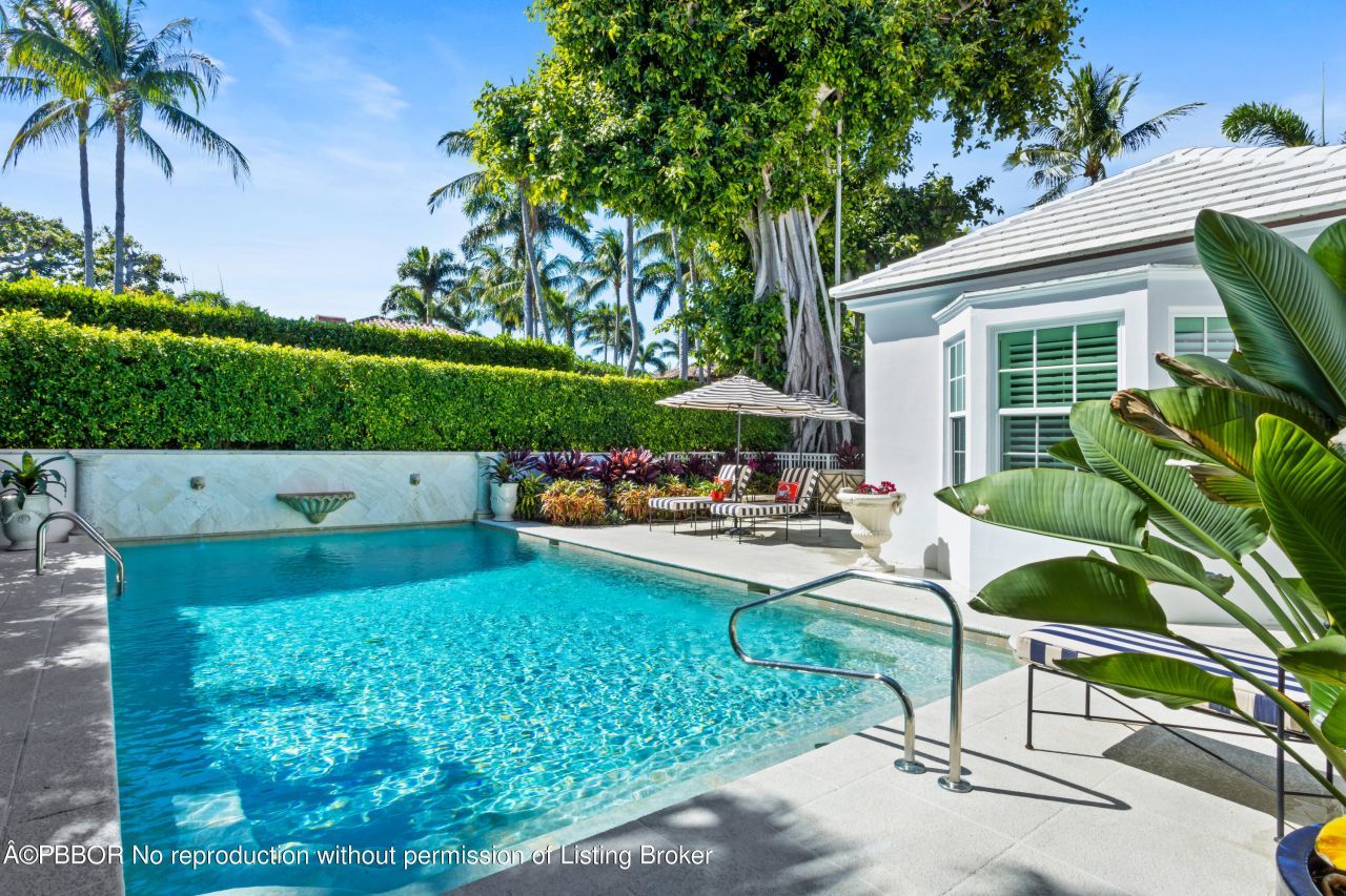 327 Arabian Road, Palm Beach, FL 33480 Photo