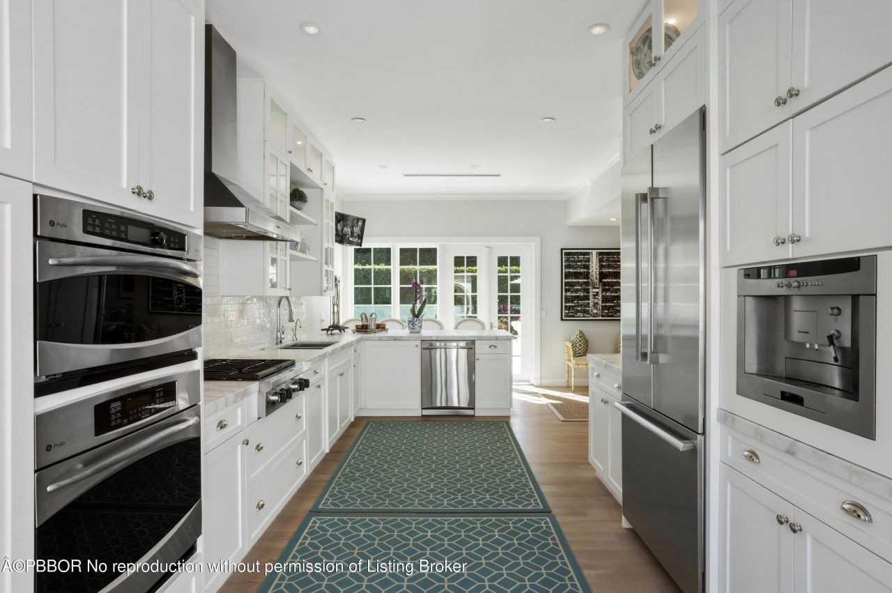 327 Arabian Road, Palm Beach, FL 33480 Photo