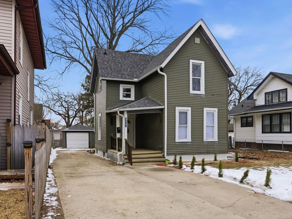 525 S Lasalle Street, Aurora, IL 60505