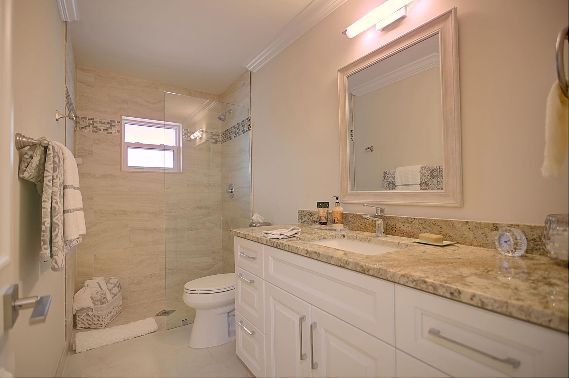 455 S Country Club Drive, Atlantis, FL 33462 Photo