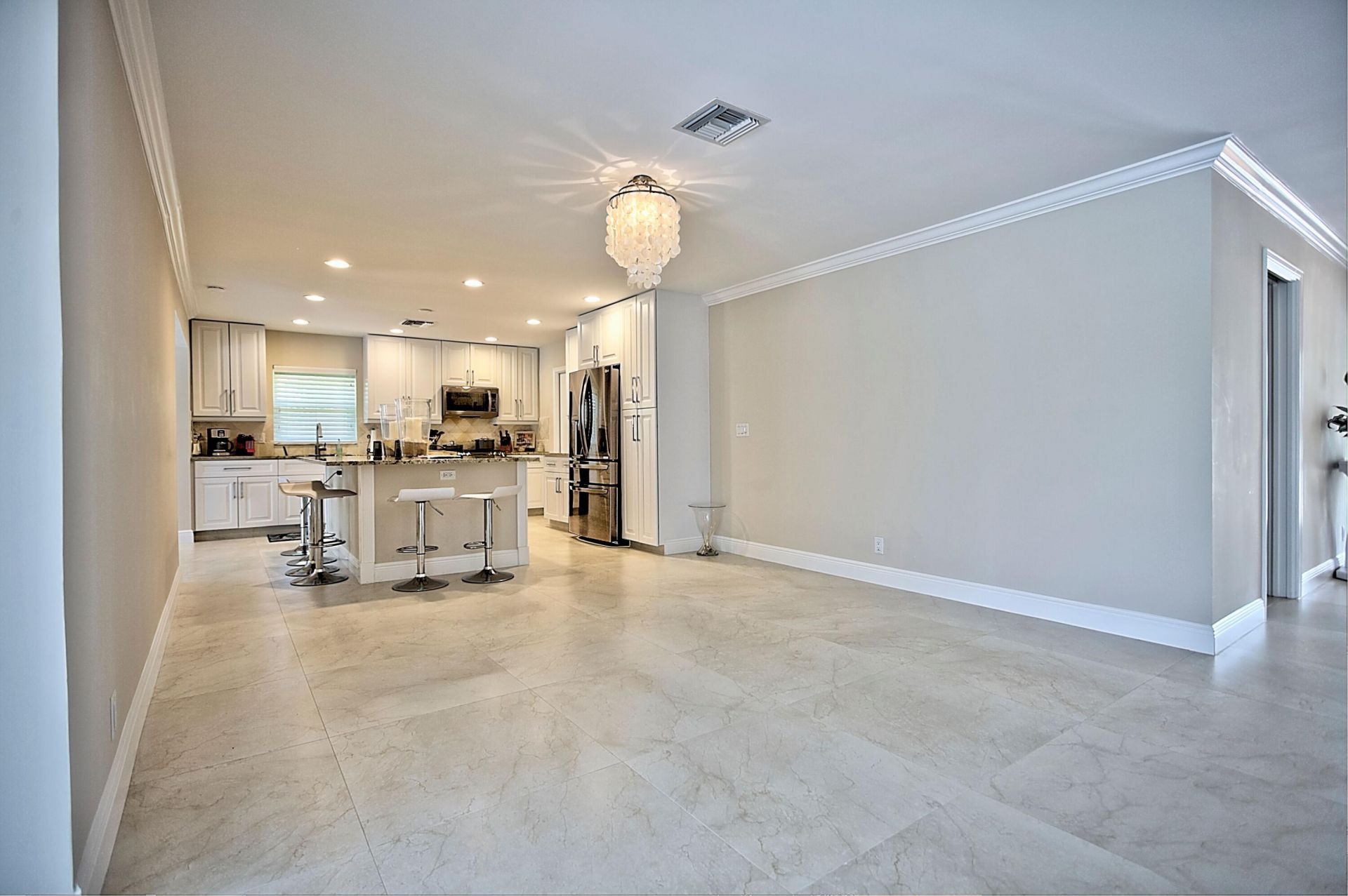 455 S Country Club Drive, Atlantis, FL 33462 Photo