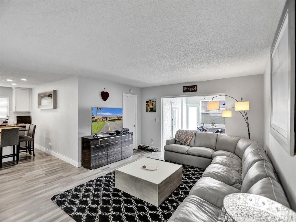 138 Lake Barbara Drive, Unit 138, West Palm Beach, FL 33411 Photo