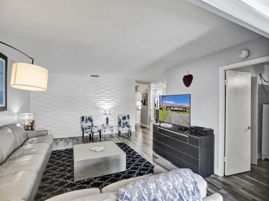 138 Lake Barbara Drive, Unit 138, West Palm Beach, FL 33411 Photo