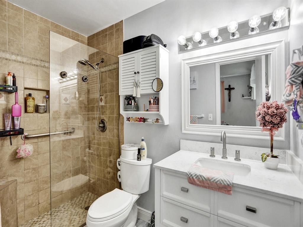 138 Lake Barbara Drive, Unit 138, West Palm Beach, FL 33411 Photo
