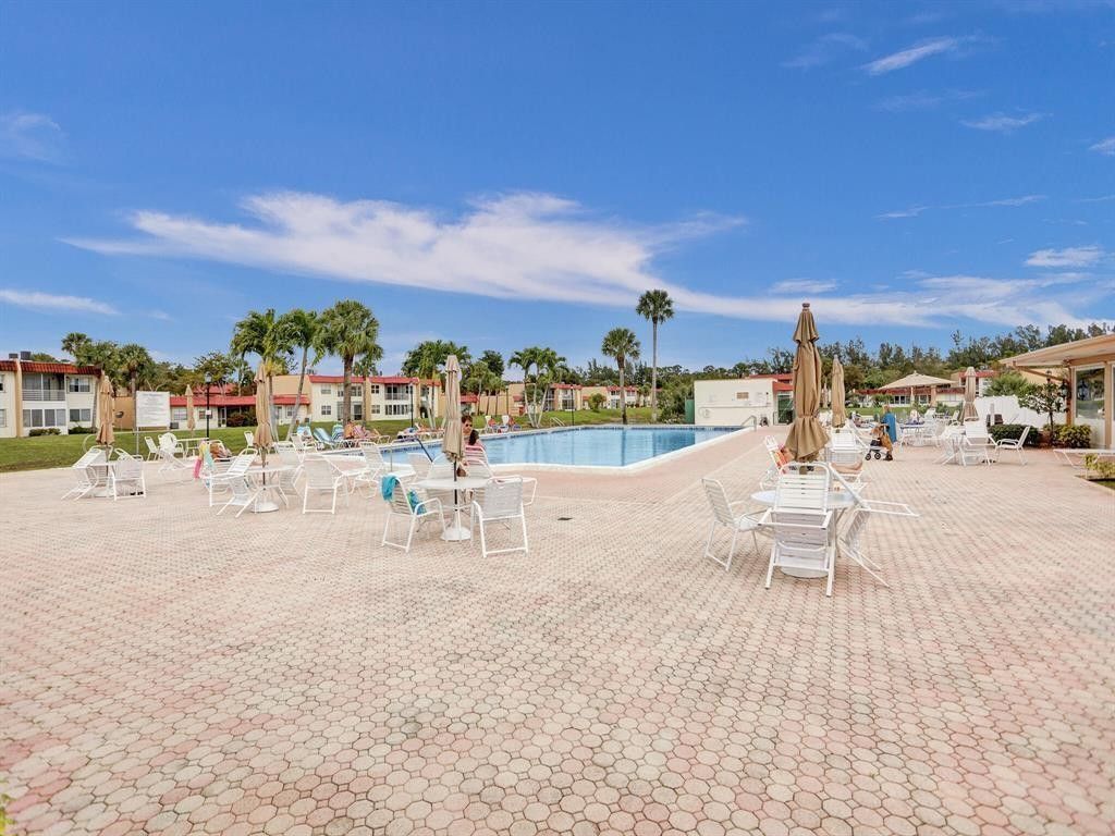 138 Lake Barbara Drive, Unit 138, West Palm Beach, FL 33411 Photo