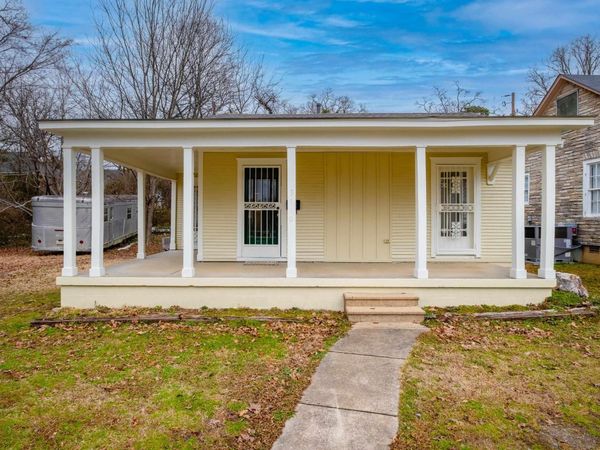 3710 W Capitol Avenue, Little Rock, AR 72205