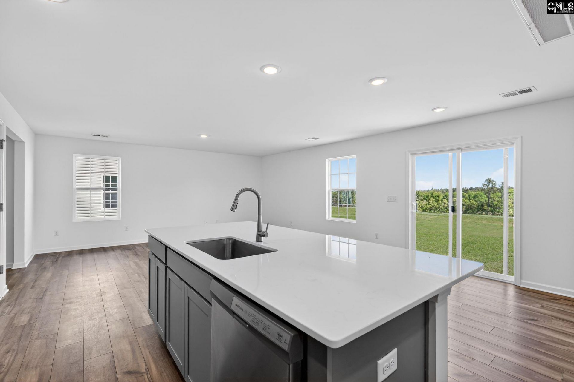 473 Happy Hollow Drive Photo 7