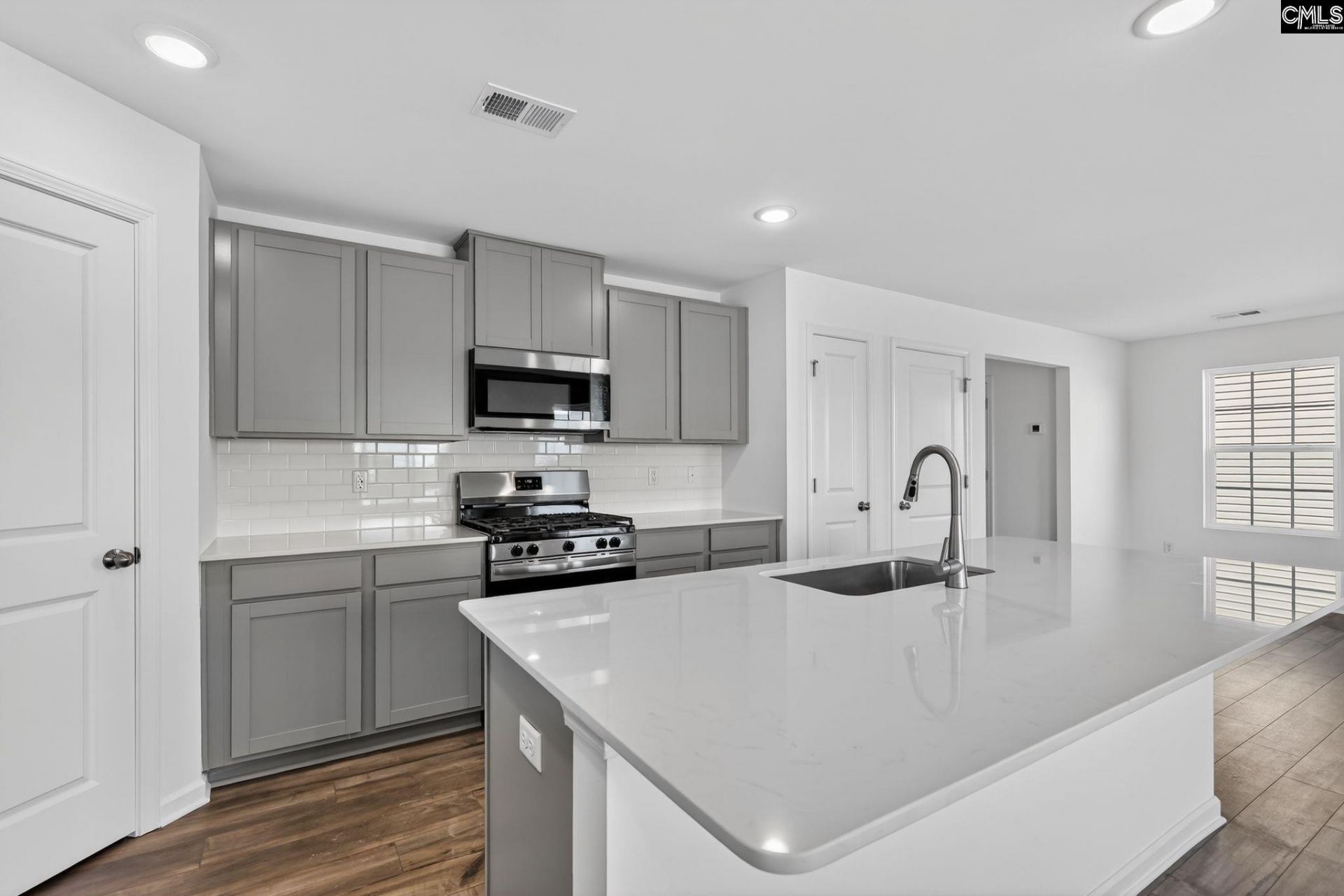 473 Happy Hollow Drive Photo 8