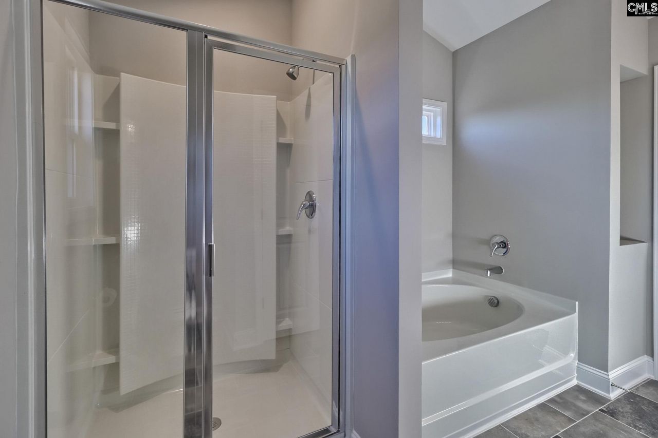 112 Black Dog Drive  Photo 7