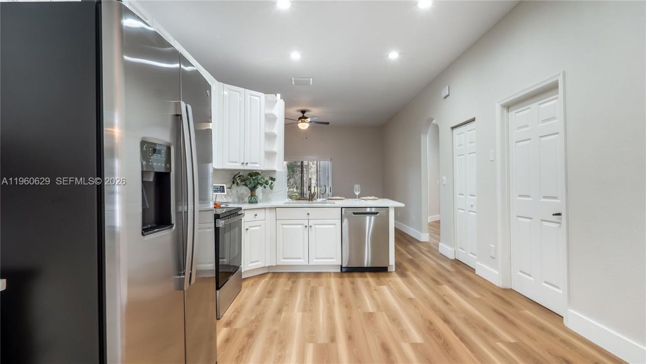 17036 NW 15th St, Pembroke Pines, FL 33028 Photo